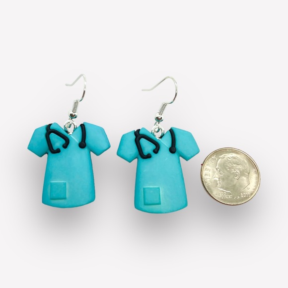 NURSE  Theme EARRING Set - Picture 4 of 7